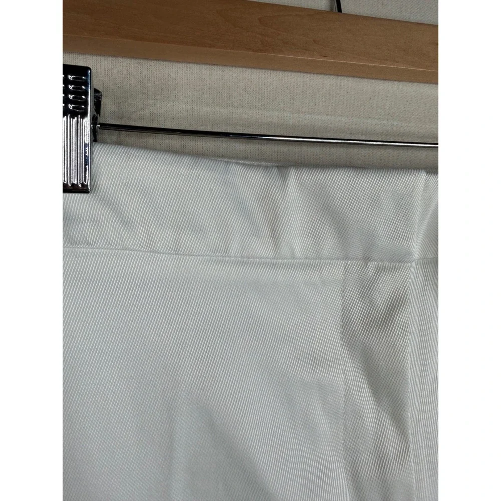 NWT 7th Avenue Bermuda Short size 18 White - Picture 6 of 12